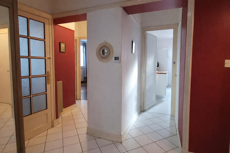 Appartement - 95 m² - 4 pièces