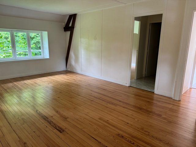 Appartement - 113 m² - 4 pièces