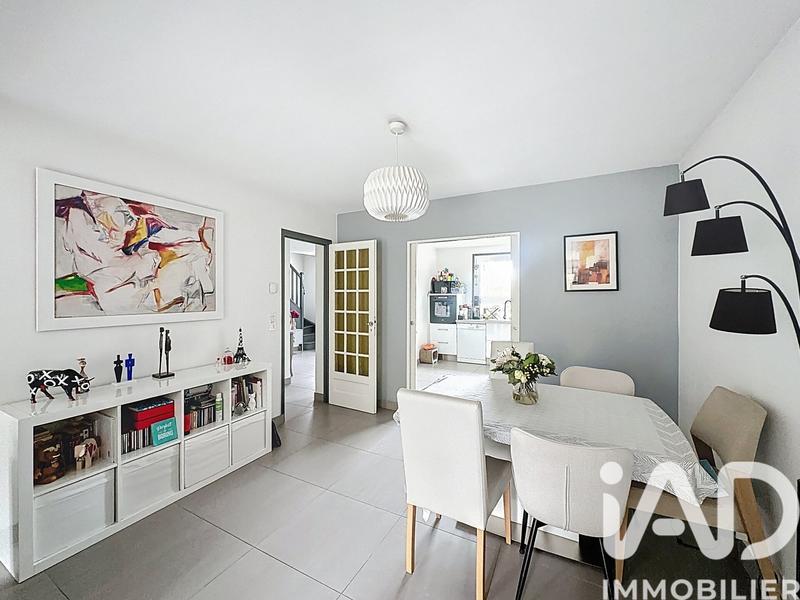 Maison - 144 m² - 7 pièces