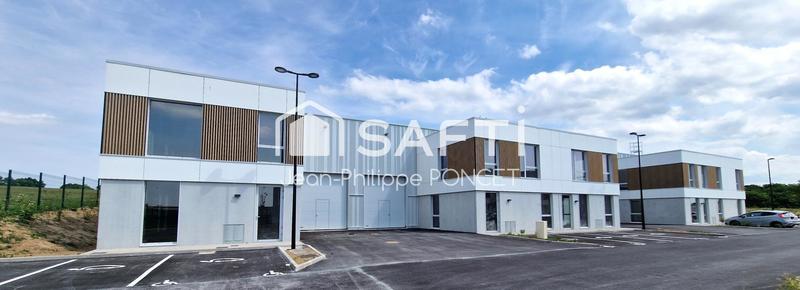 Local commercial - 331 m² - 2 pièces