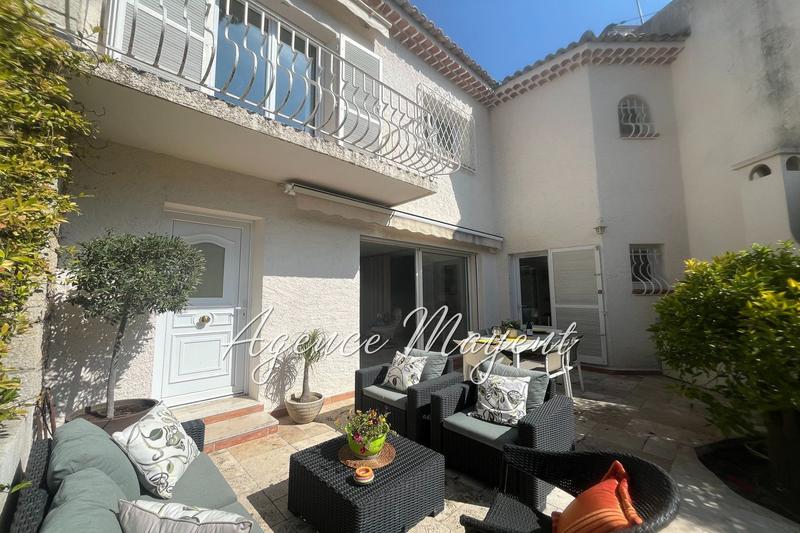 Appartement - 121 m² - 4 pièces