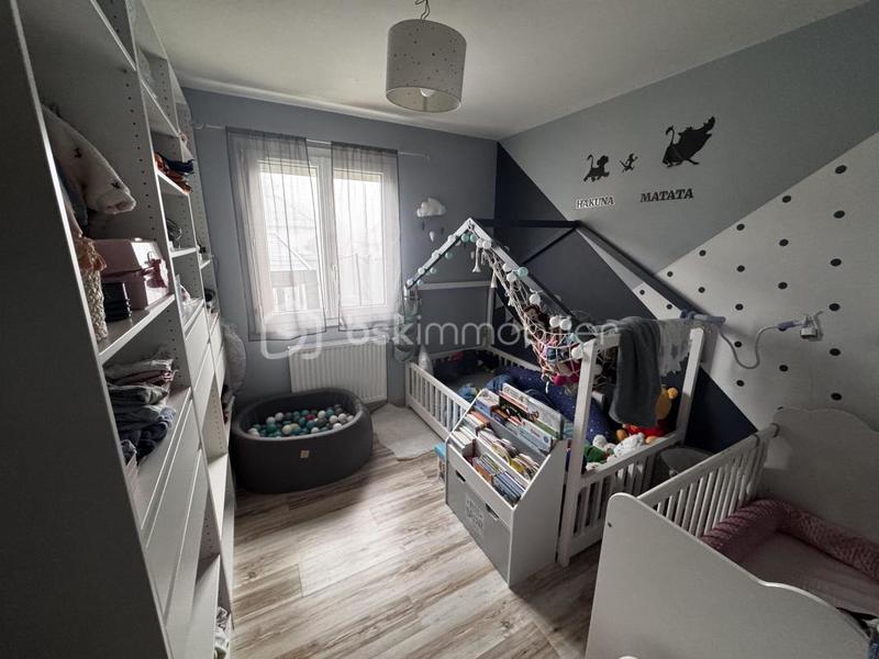 Maison traditionnelle - 157 m² - 5 pièces