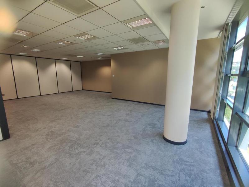 Bureau - 73 m² - 1 pièce