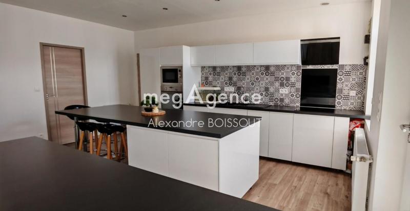 Maison de ville - 110 m² - 4 pièces