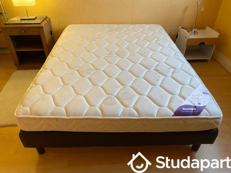 Chambre - 9 m² - 1 pièce