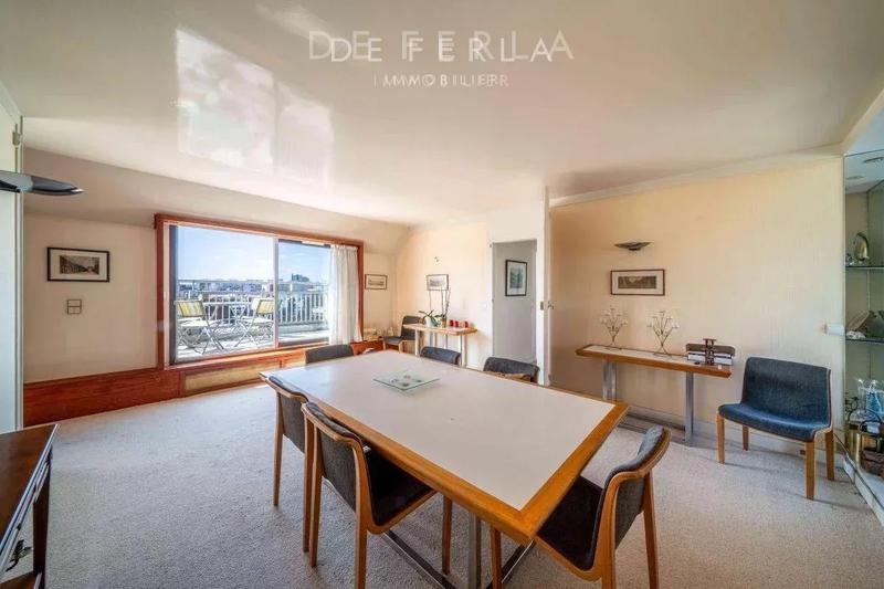 Appartement - 312 m² - 7 pièces