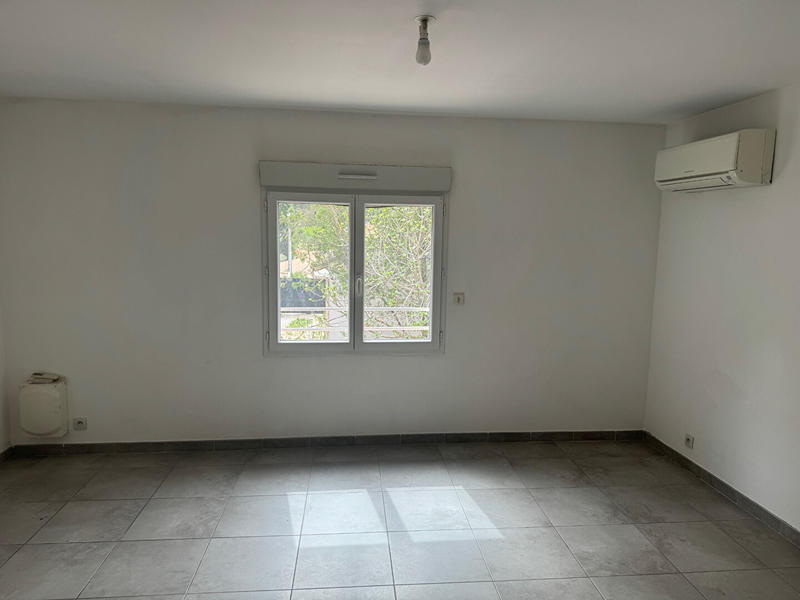 Appartement - 92 m² - 3 pièces