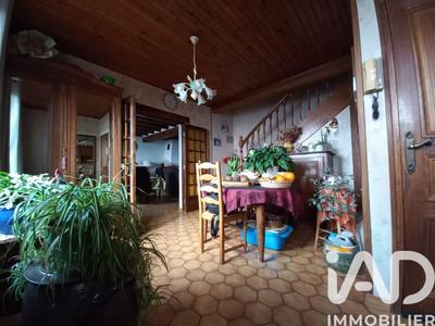 Maison - 151 m² - 5 pièces