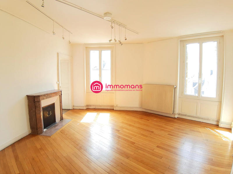 Appartement - 101 m² - 4 pièces