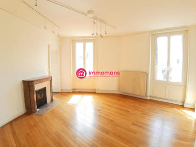 Appartement - 101 m² - 4 pièces