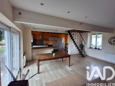 Maison - 100 m² - 4 pièces