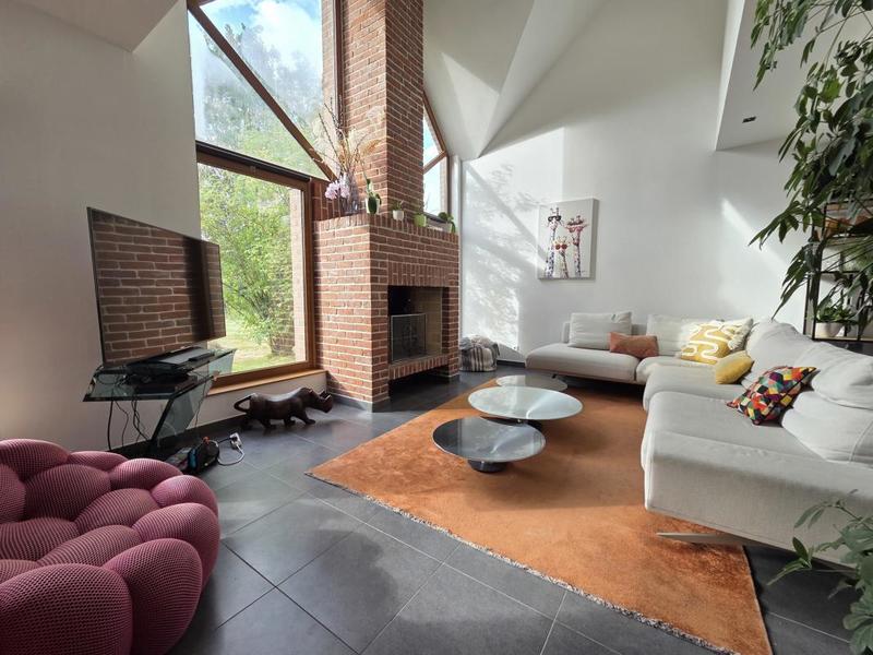 Pavillon - 199 m² - 8 pièces