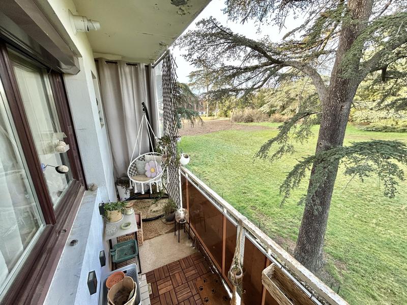 Appartement - 75 m² - 3 pièces