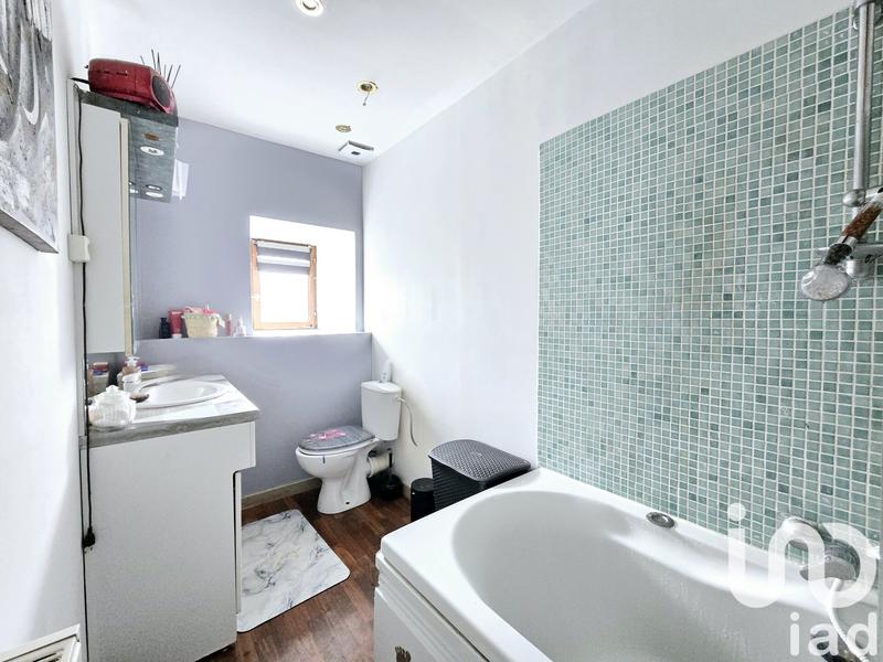 Maison - 121 m² - 5 pièces