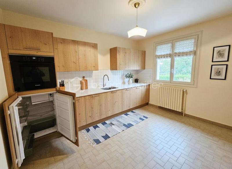 Maison traditionnelle - 140 m² - 6 pièces