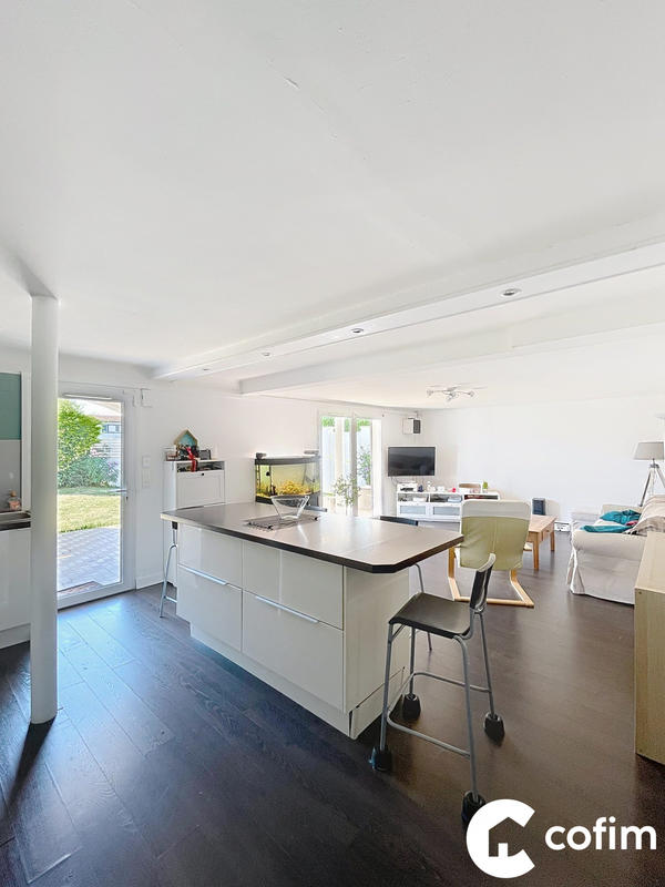 Appartement - 79 m² - 3 pièces