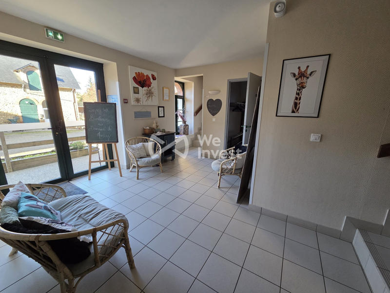 Maison ancienne - 804 m² - 28 pièces