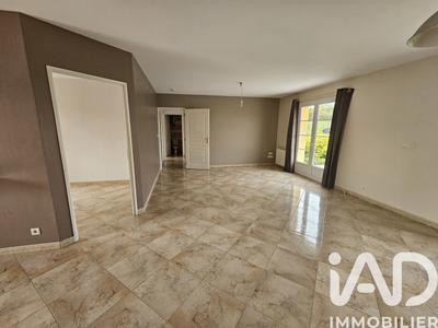 Maison - 123 m² - 5 pièces