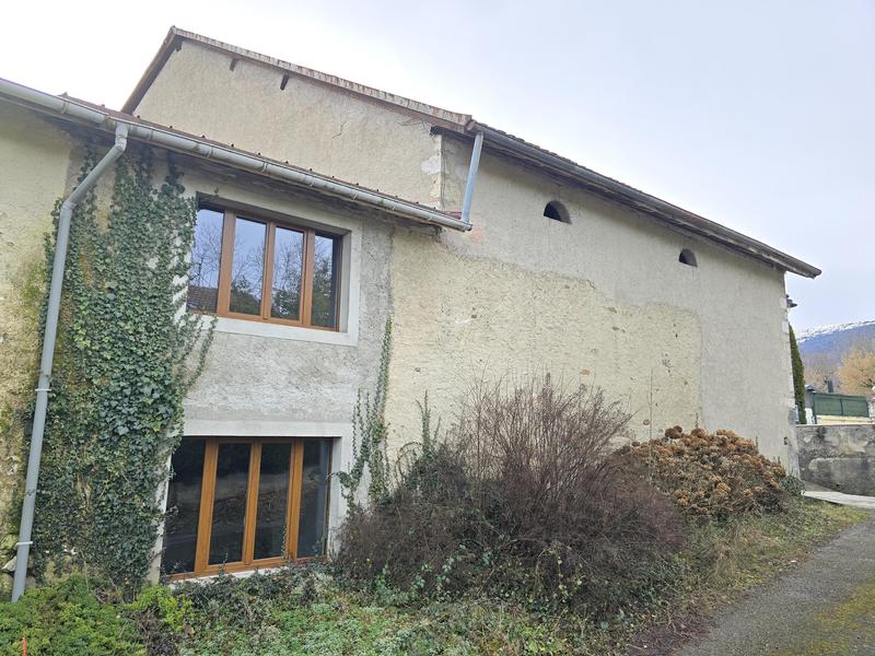 Grange - 299 m² - 11 pièces