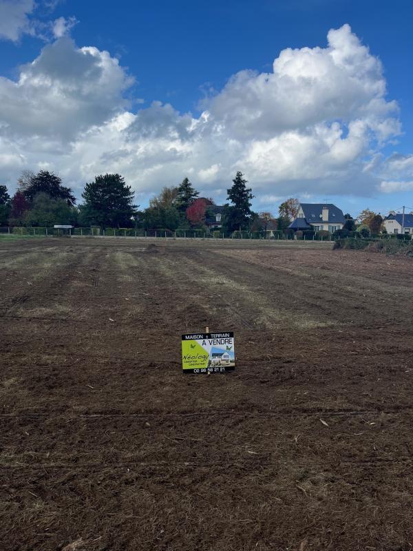 Terrain constructible - 499 m²