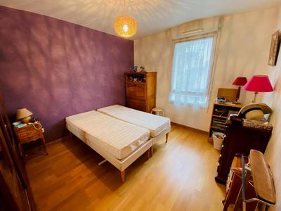 Appartement ancien - 75 m² - 4 pièces