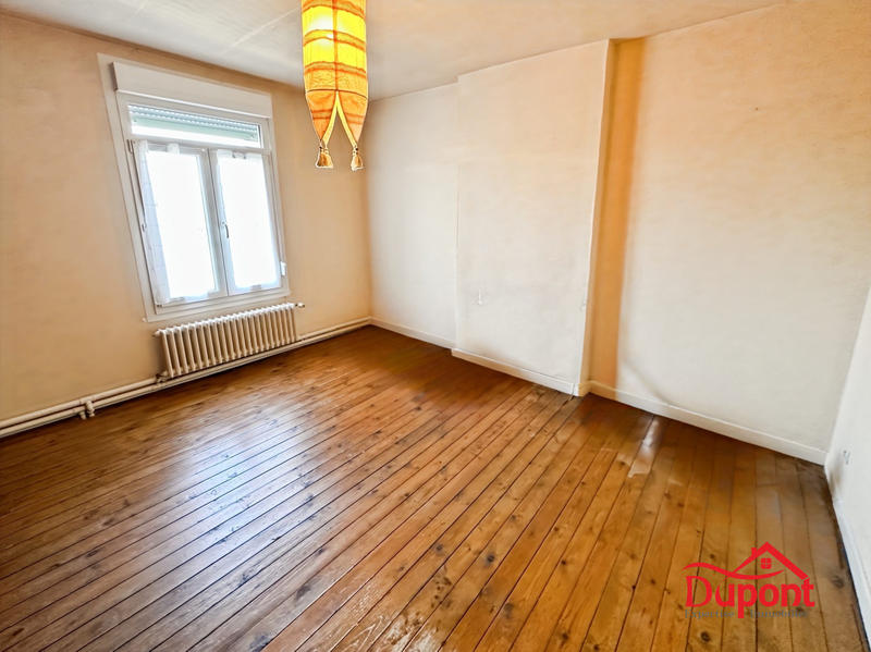 Maison - 90 m² - 6 pièces