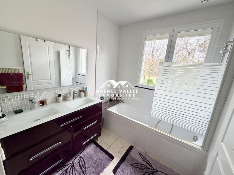 Maison - 160 m² - 7 pièces