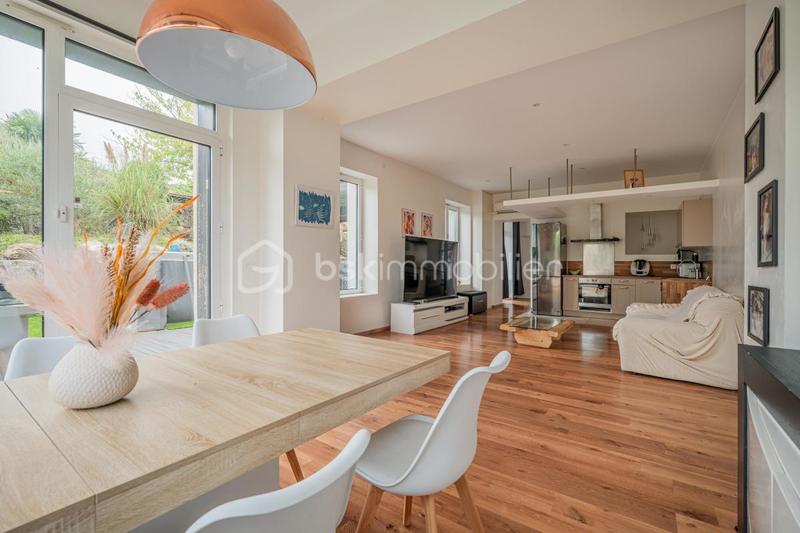 Duplex - 120 m² - 5 pièces