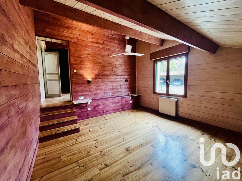 Maison - 337 m² - 12 pièces