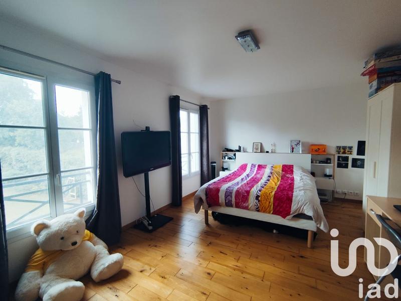 Maison - 180 m² - 6 pièces