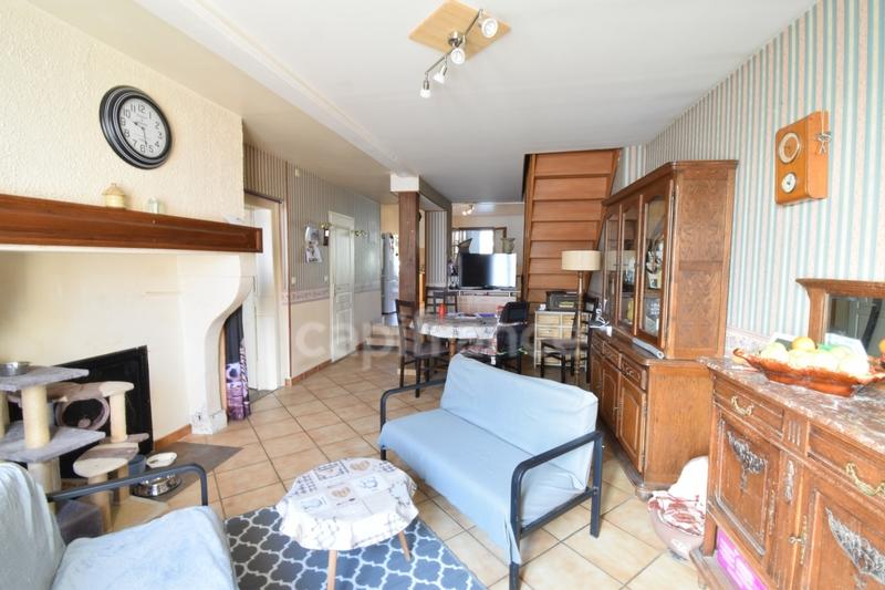 Maison - 100 m² - 4 pièces