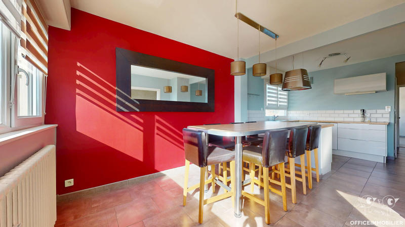 Appartement - 76 m² - 5 pièces