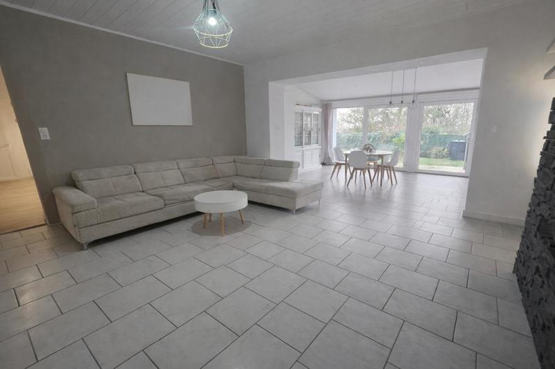 Maison - 102 m² - 6 pièces