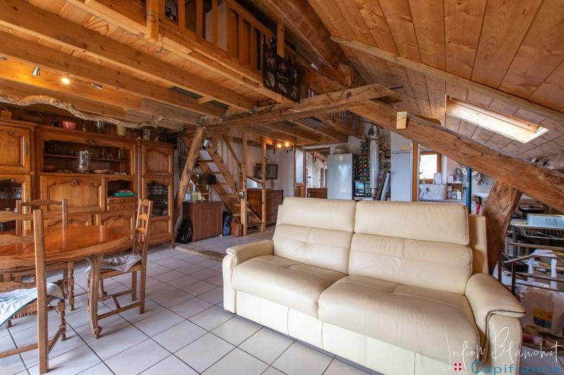 Immeuble - 186 m² - 10 pièces