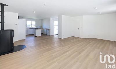 Maison - 105 m² - 4 pièces