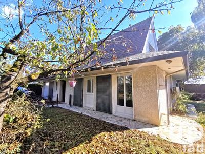 Maison - 120 m² - 6 pièces