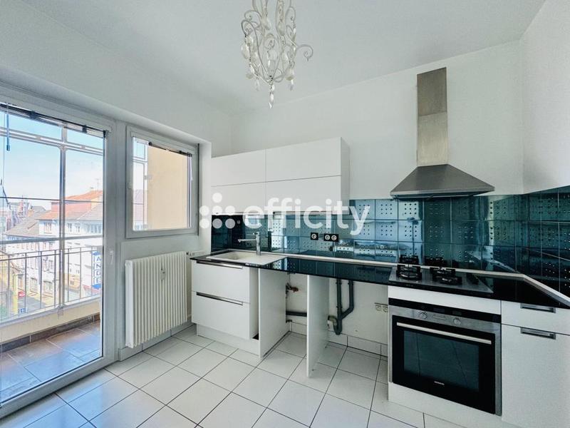 Appartement - 94 m² - 3 pièces