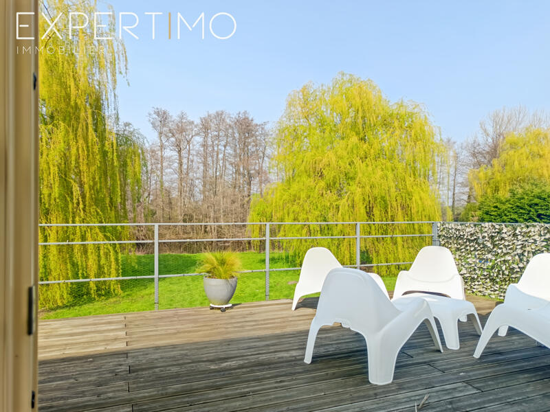 Maison - 163 m² - 5 pièces