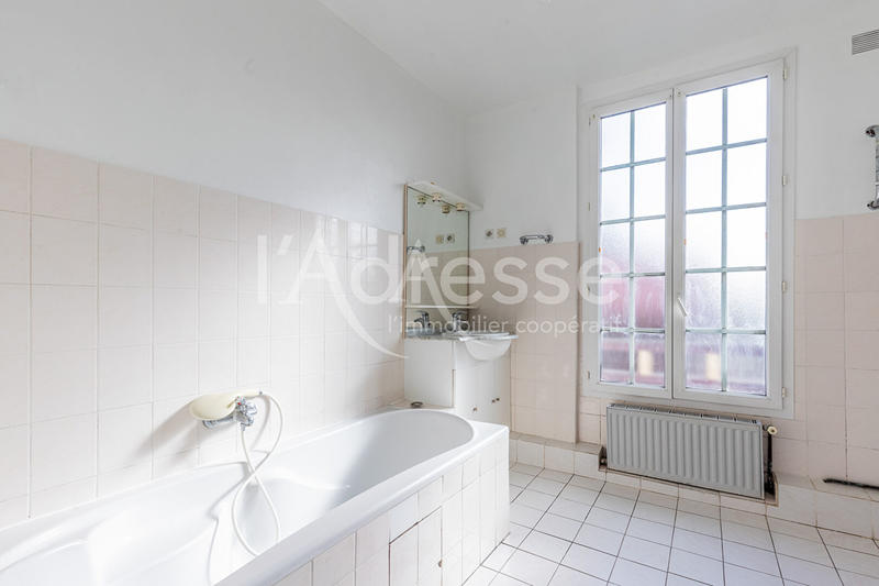 Appartement - 93 m² - 3 pièces