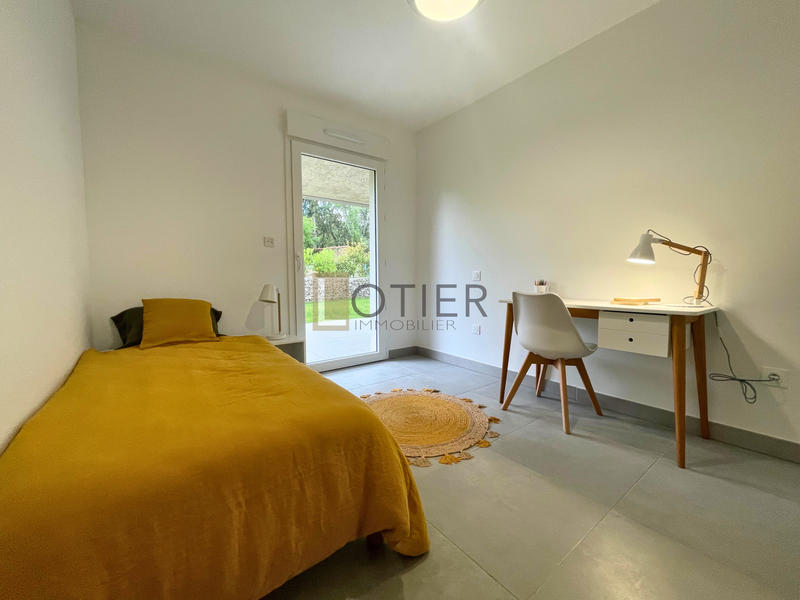 Appartement - 79 m² - 3 pièces