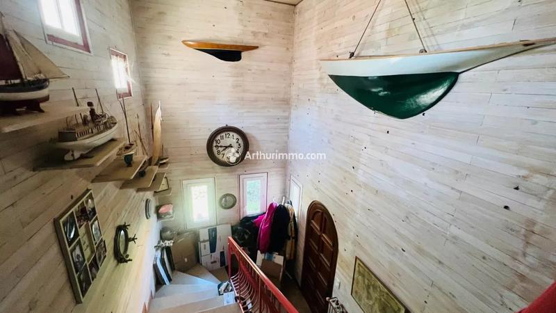 Maison - 178 m² - 6 pièces