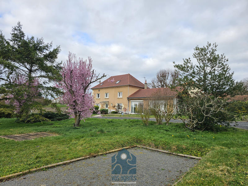 Maison - 171 m² - 7 pièces