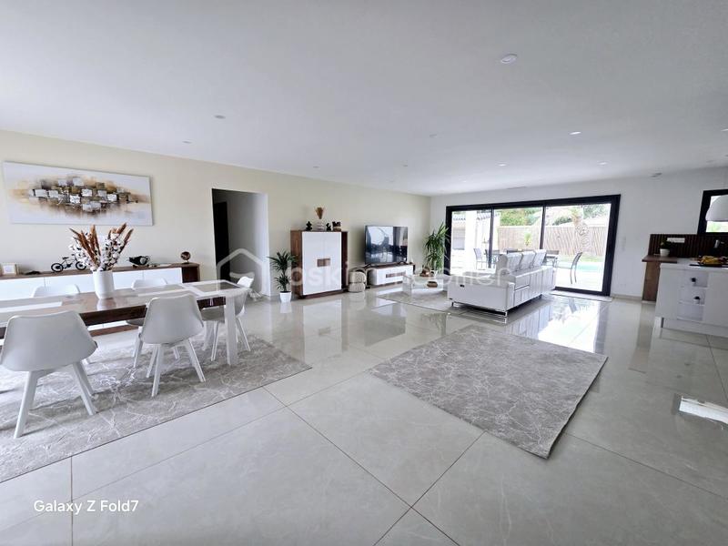 Maison - 148 m² - 5 pièces