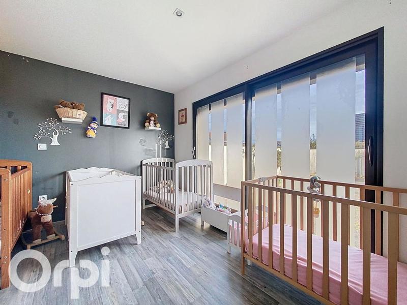 Maison - 168 m² - 8 pièces