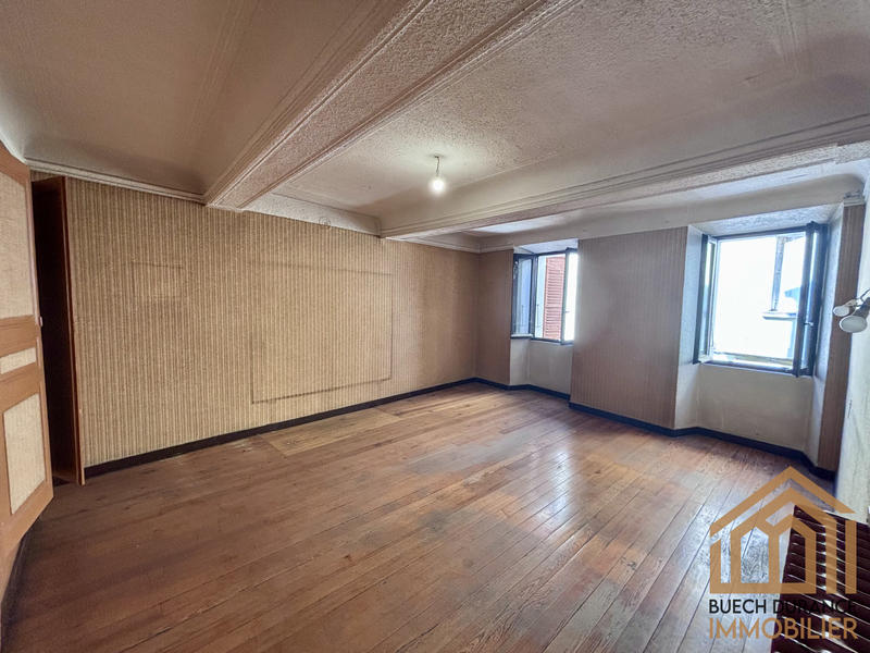 Appartement - 100 m² - 4 pièces