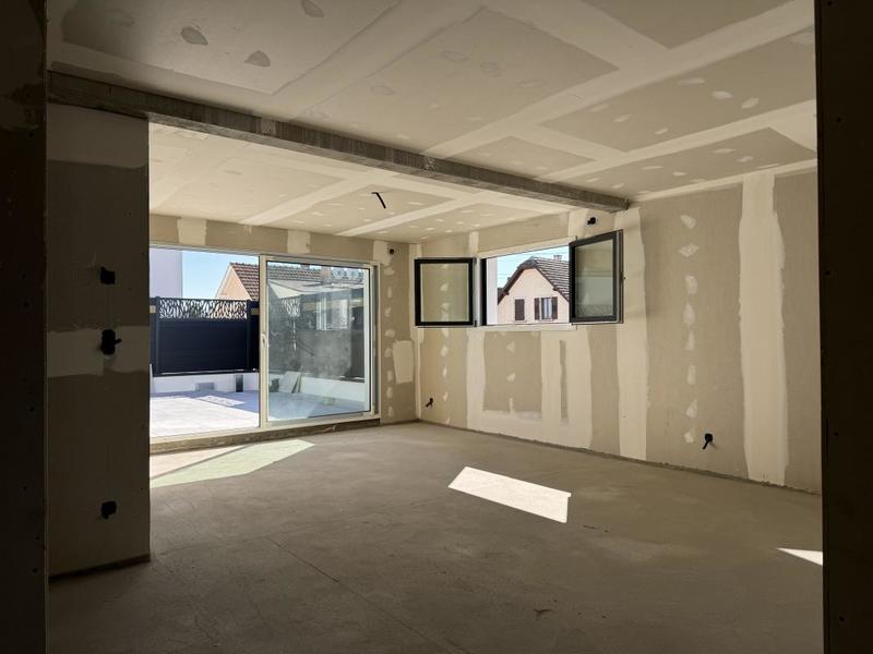 Maison - 88 m² - 4 pièces