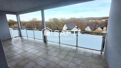 Appartement - 105 m² - 4 pièces