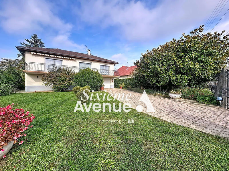 Maison - 88 m² - 4 pièces