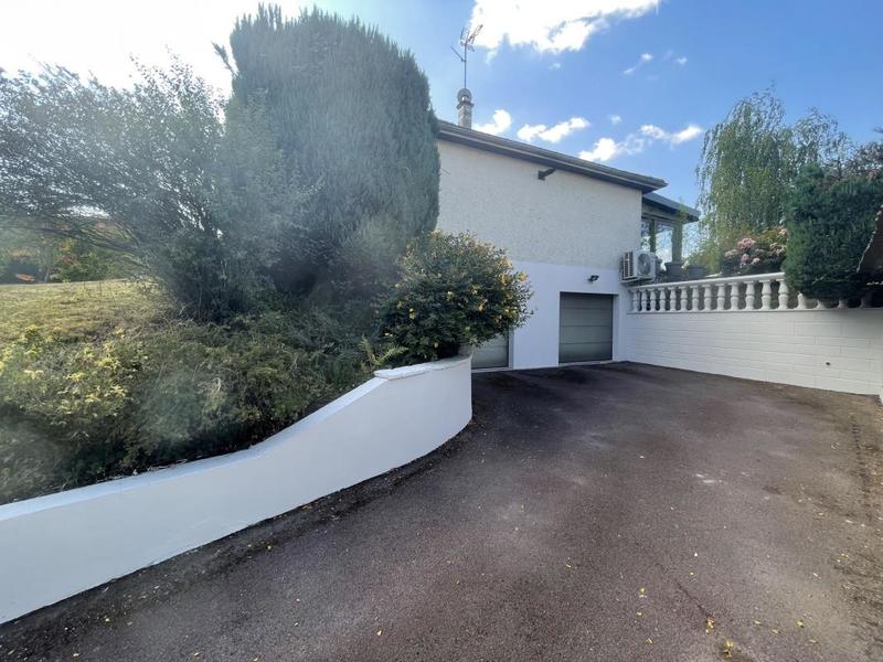 Pavillon - 114 m² - 4 pièces