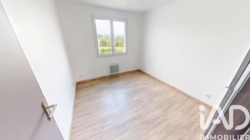 Maison - 162 m² - 9 pièces